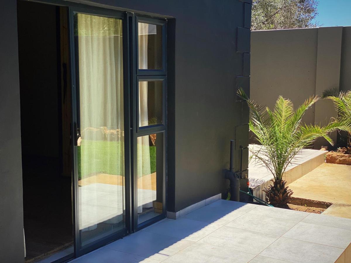 Royal Tree Guest House Potchefstroom Bagian luar foto