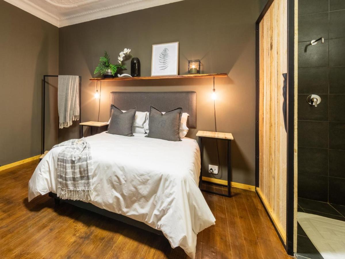 Royal Tree Guest House Potchefstroom Bagian luar foto