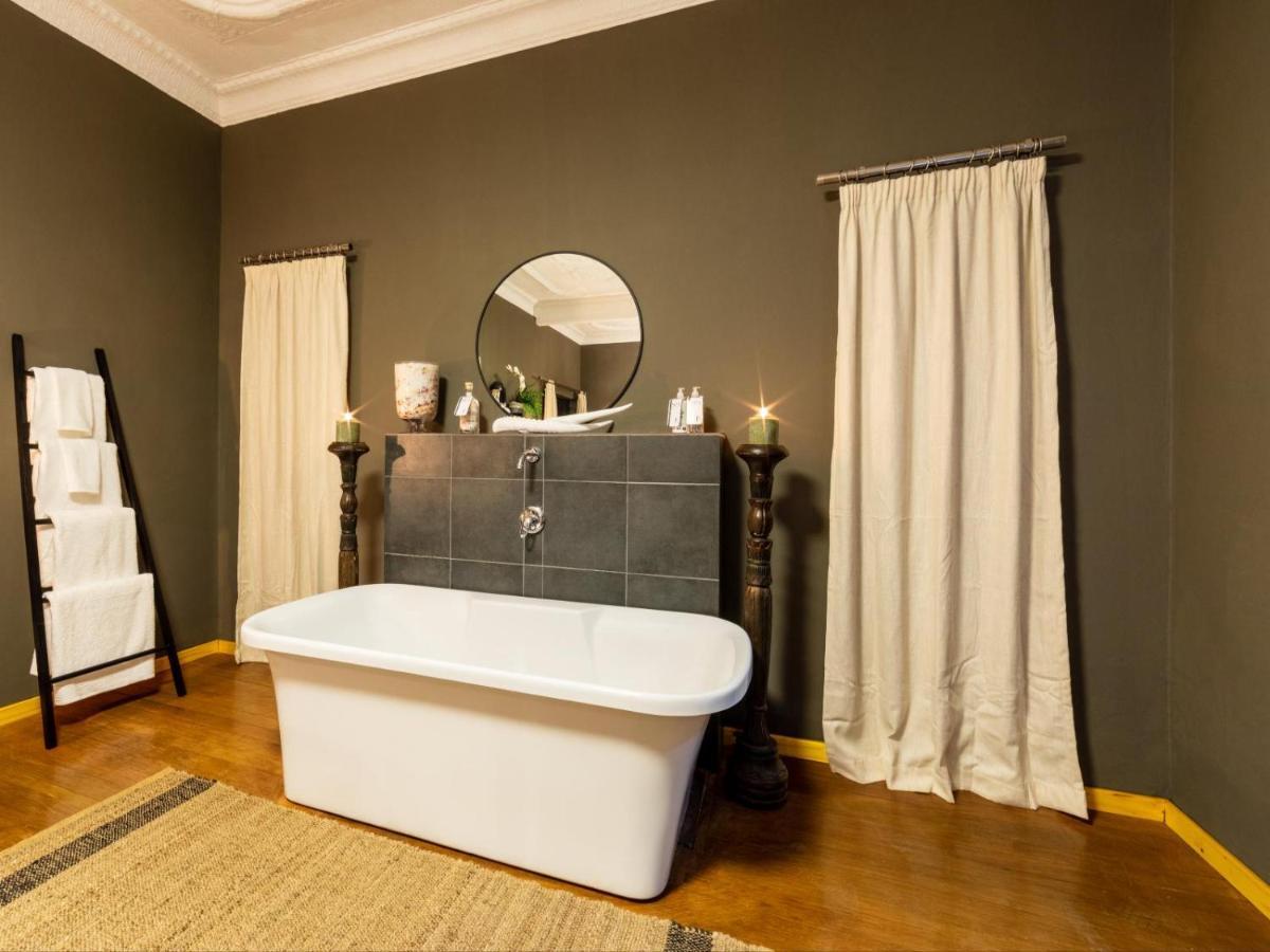 Royal Tree Guest House Potchefstroom Bagian luar foto