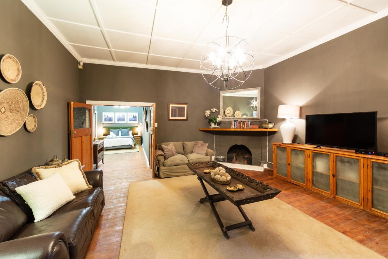 Royal Tree Guest House Potchefstroom Bagian luar foto